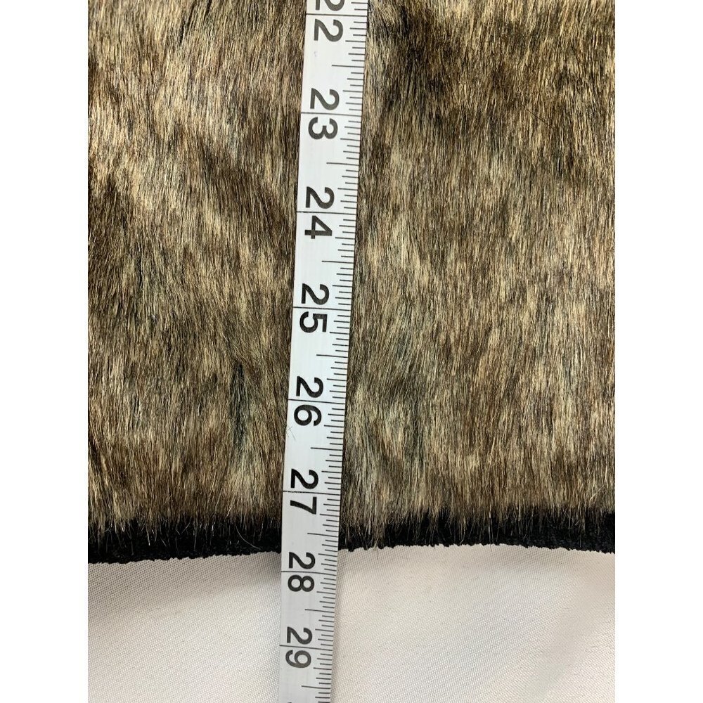 Lisa International Women's Fuzzy Front Warm Vest - Picture 7 of 7